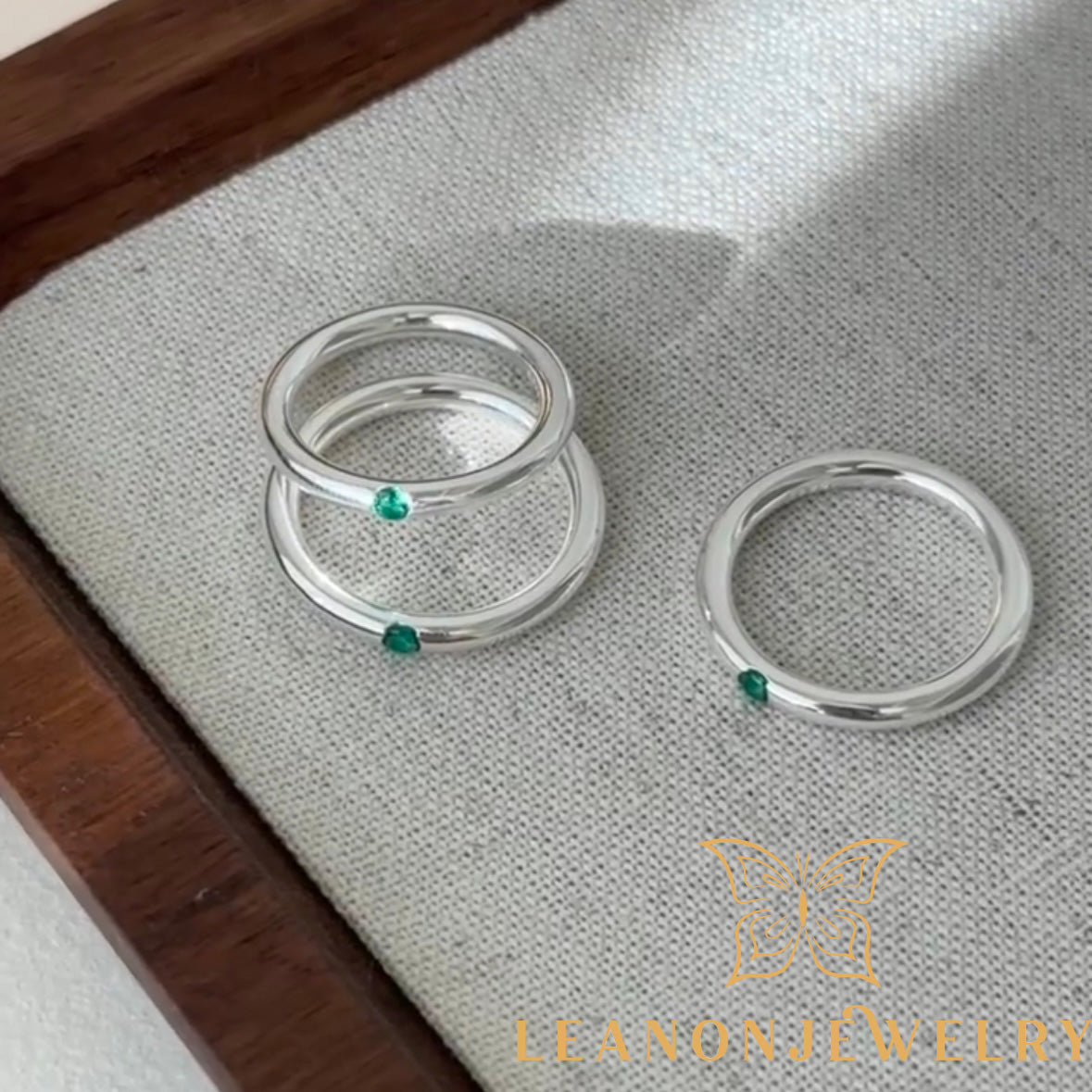 925 Sterling Silver Green Zirconia Ring